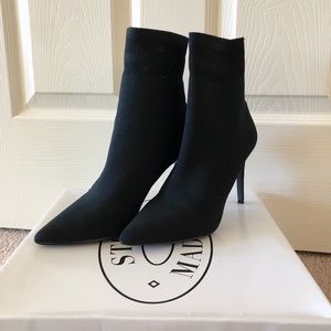 Steve Madden sock heel boot 6.5